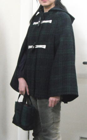 フードポンチョ